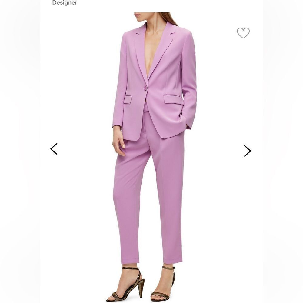 Hugo BOSS
Paperbag Belted-Waist Pleated Regular Tapered Trousers